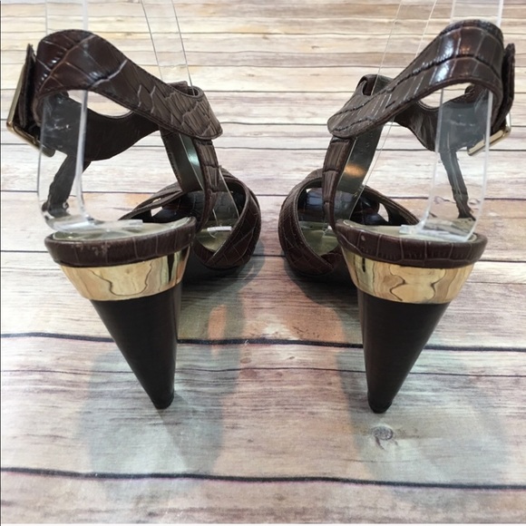 Size 6.5B BCBGirls Brown Crocodile Strappy Heels - Picture 4 of 8